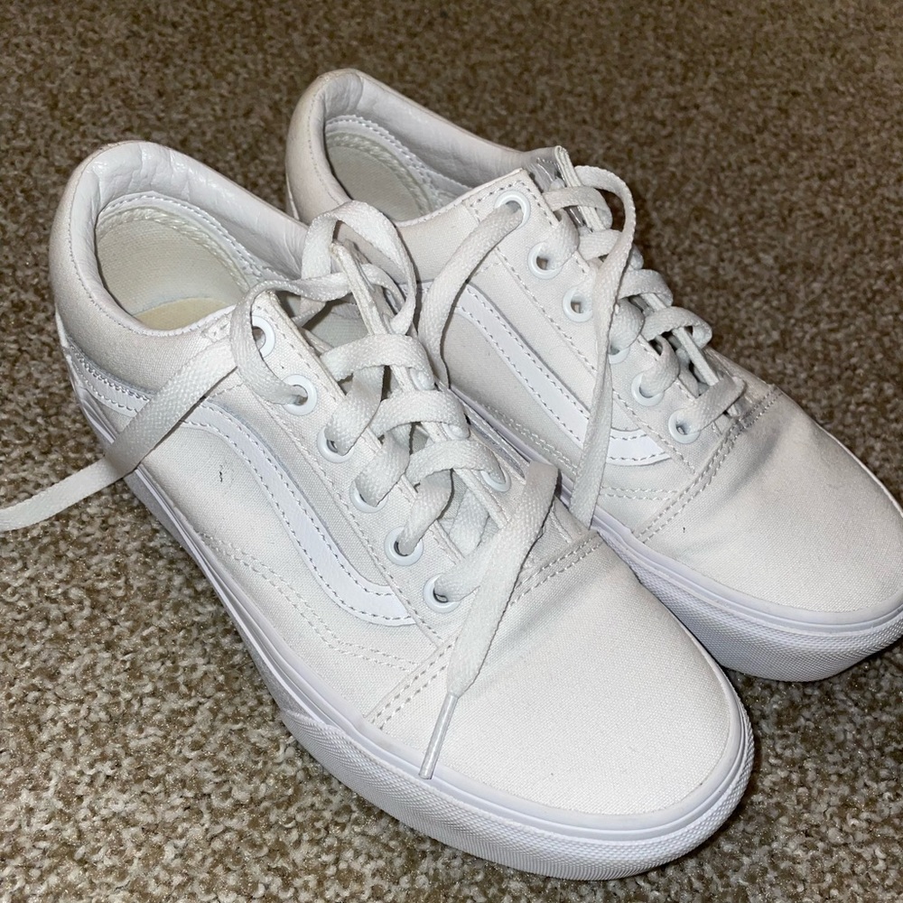 Vans ALL WHITE Old Skool Platform Sneakers Size W6
